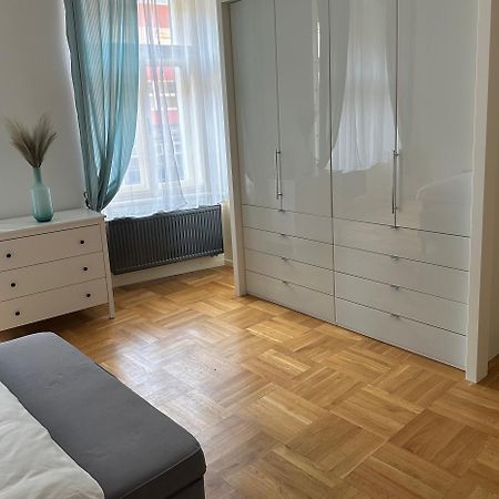 Byt Ve Meste Praha 2 Экстерьер фото